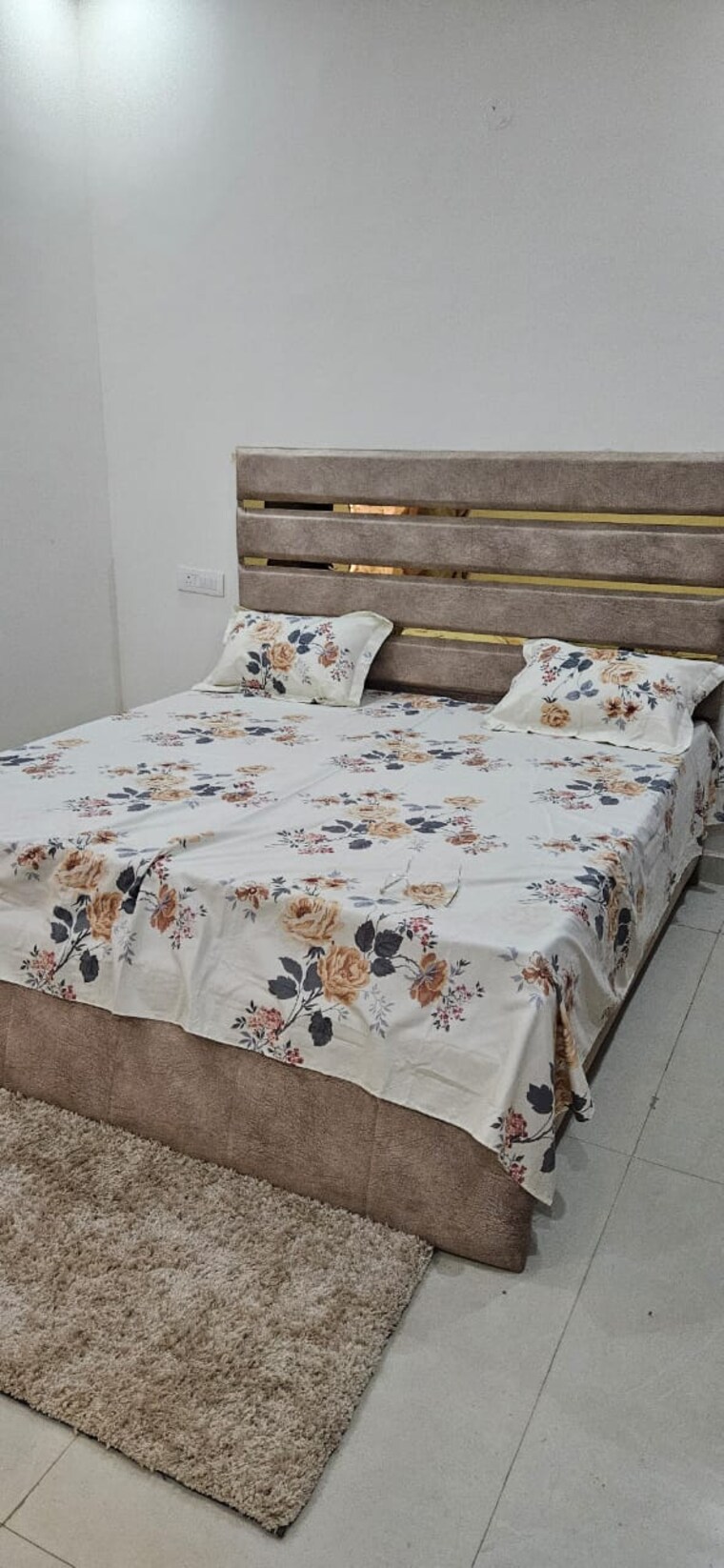 Bedroom, aerocity 5 Bedroom 900 Sq.Ft. Independent House In Aerocity Mohali 9249948