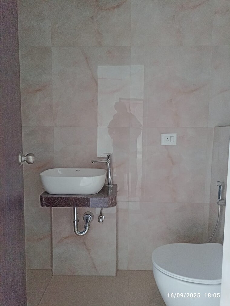 Master Bedroom, raunak-108 1 Bedroom 405 Sq.Ft. Apartment In Kasarvadavali Thane 9249970