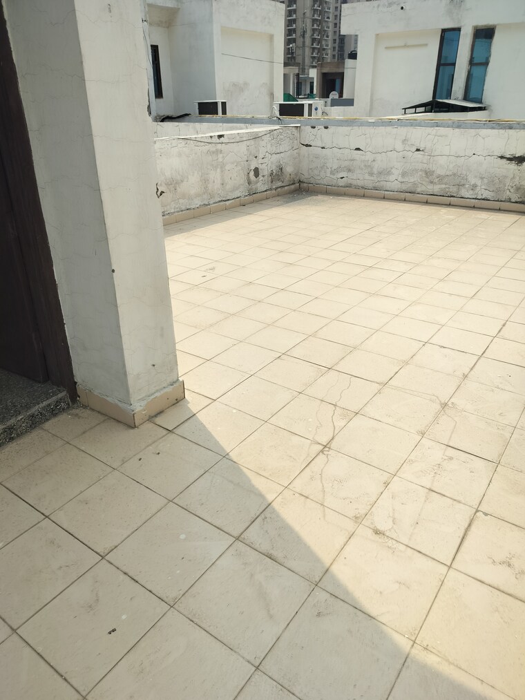 Balcony, sarin-farm-chs 2 Bedroom 900 Sq.Ft. Villa In Habibpur Greater Noida 9249975