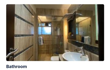 Living Room in 4 BHK Apartment at Arihant Apartments Khar, Khar West – for Rent