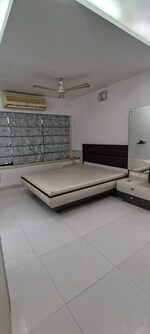 3.5 BHK + Pooja Room,Servant Room 1800 Sq.Ft. Apartment in Lodha Aria