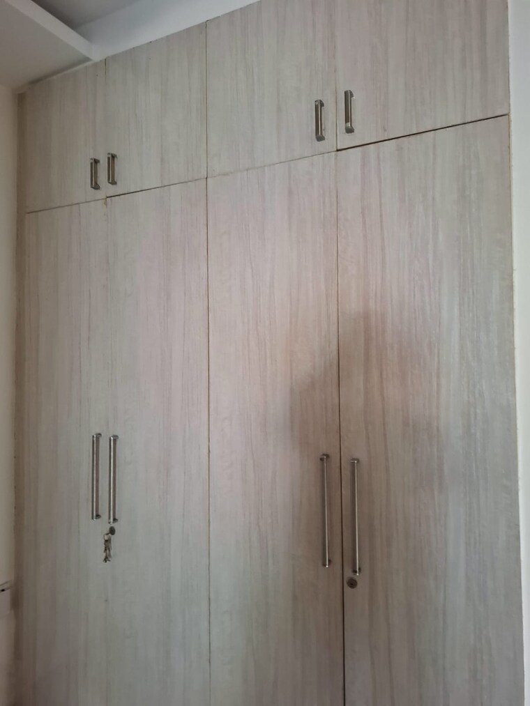 Master Bedroom, emaar-the-palm-drive-the-sky-terraces 4 Bedroom 3625 Sq.Ft. Apartment In Sector 66 Gurgaon 9250026