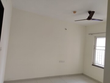 Room in 3 BHK Apartment at Kolte Patil Life Republic, Hinjewadi – for Rent