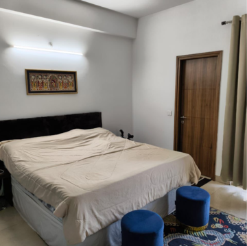 Bedroom in 3.5 BHK Apartment at Shalimar Belvedere Court, Malesemau – for Sale
