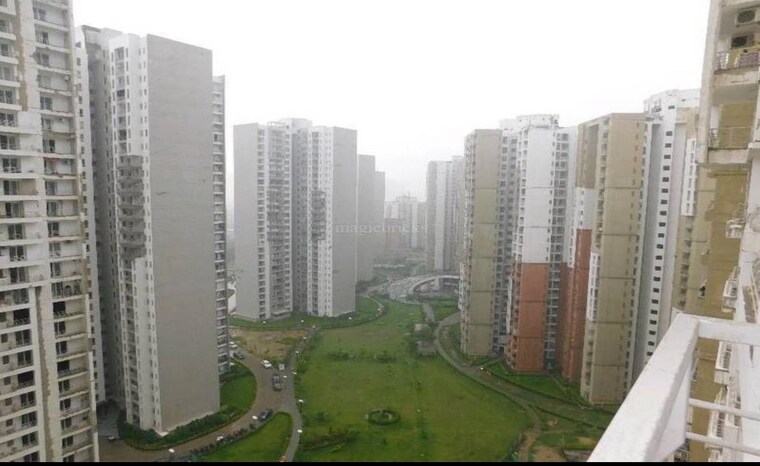 Master Plan, lotus-panache 3 Bedroom 1428 Sq.Ft. Apartment In Sector 110 Noida 9250100