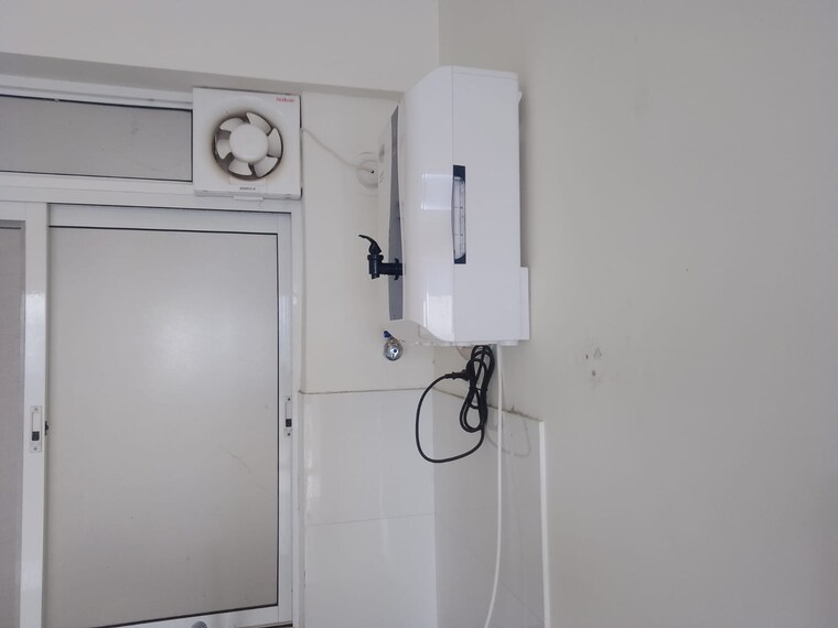 Bathroom, godrej-24 3 Bedroom 1210 Sq.Ft. Apartment In Hinjewadi Pune 9250157