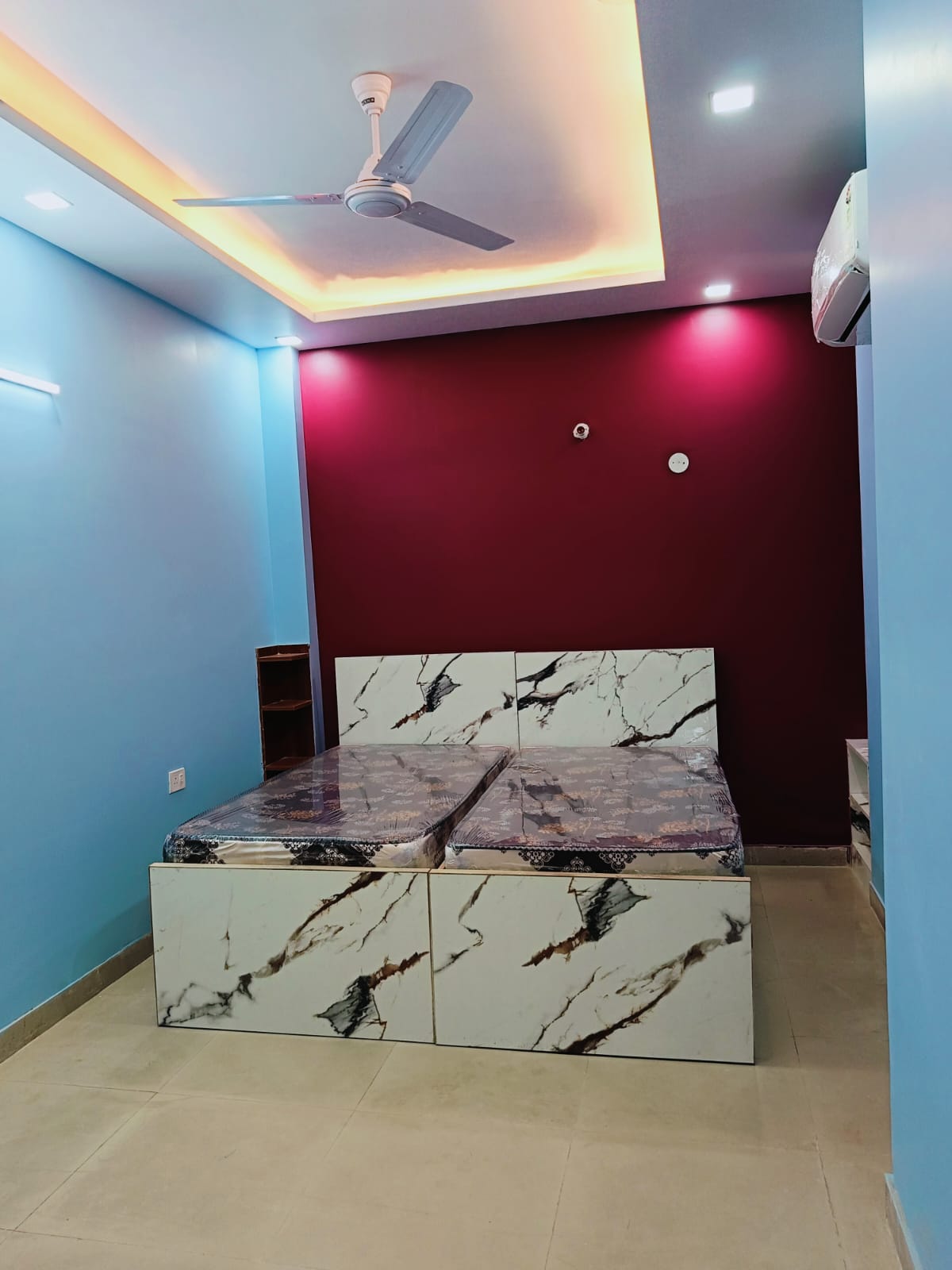 1 BHK + Pooja Room Builder Floor For Rent in Ansal Royale Casa