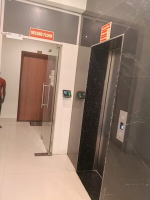 Building Lobby in 1 RK Apartment at Sector 15 – for Rent