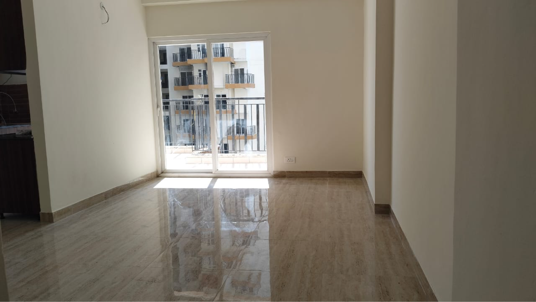 3.5 BHK + Servant Room Apartment For Rent in Amrapali Terrace Homes