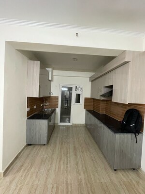 Kitchen in 4 BHK Apartment at Amrapali Terrace Homes, Tech Zone 4 Greater Noida – for Rent