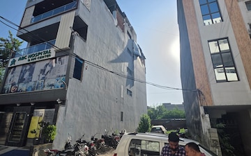 Plot For Sale in Vasundhara Sector 12