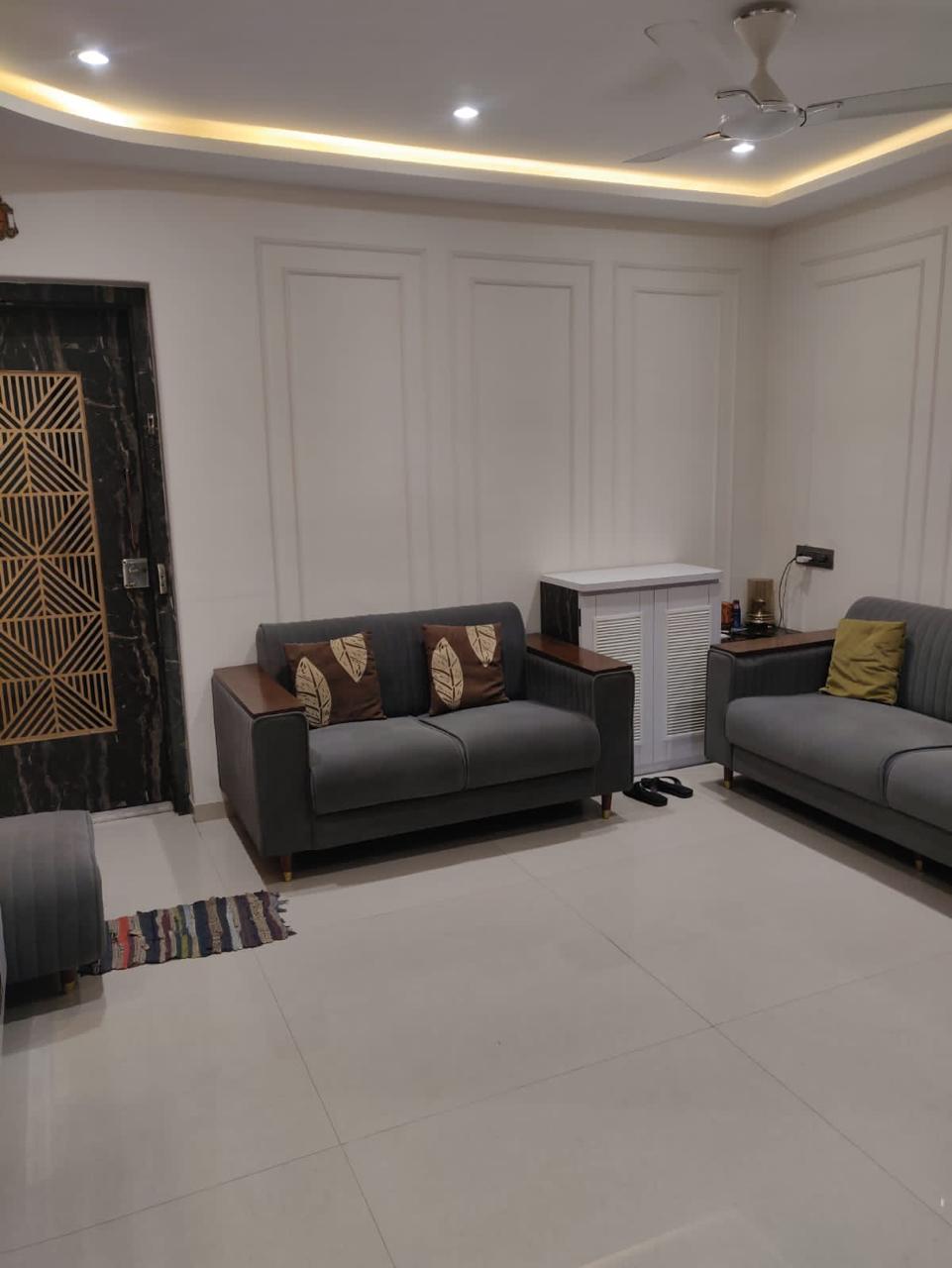 1 BHK + Extra Room Apartment For Rent in Squarefeet Grand Square