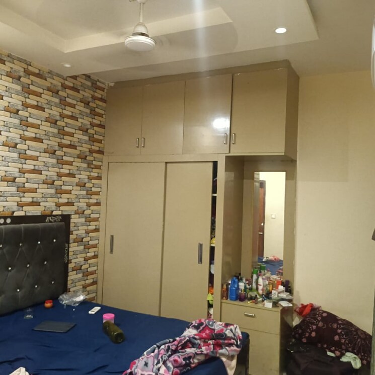 Bedroom, kharar road 1 Bedroom 700 Sq.Ft. Apartment In Kharar Road Mohali 9250371