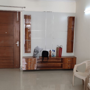 Living Room in 3.5 BHK Apartment at Gomti Nagar – for Rent