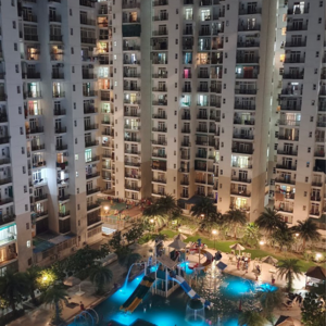 3.5 BHK Apartment – Exterior View View at Gomti Nagar - for Rent