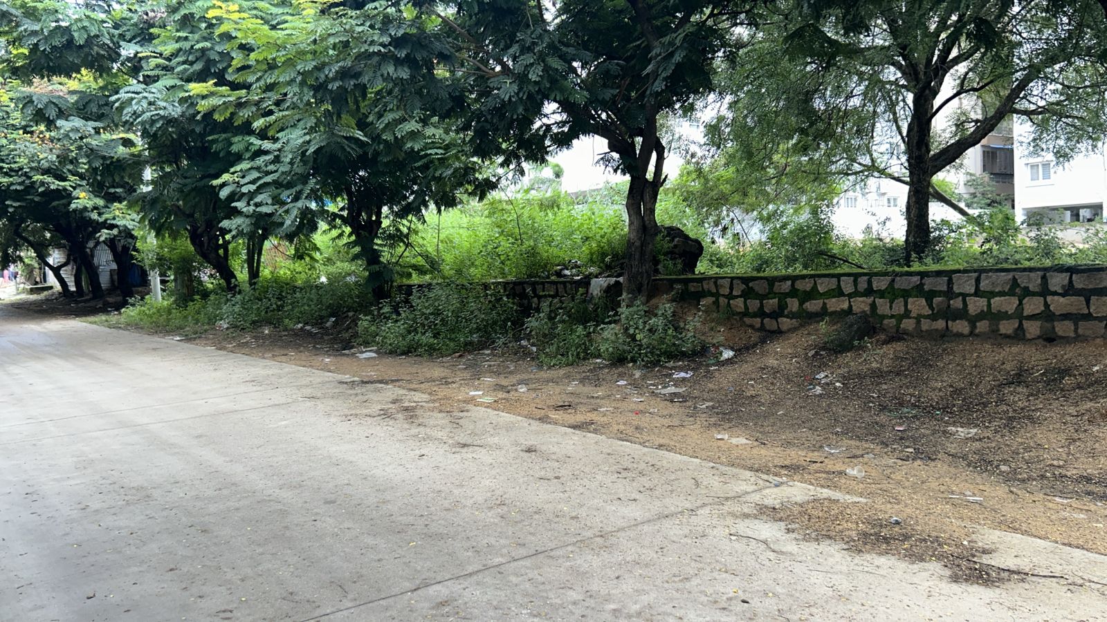 Plot For Sale in Dcl Lay Out