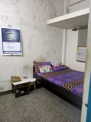 1 BHK Builder Floor For Rent in Lajpat Nagar ii