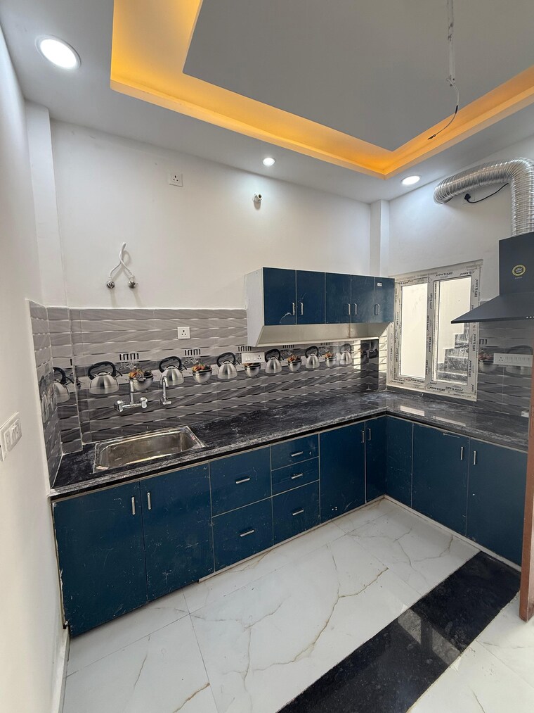 Kitchen, gomti nagar 3.5 Bedroom 1756 Sq.Ft. Independent House In Gomti Nagar Lucknow 9250501