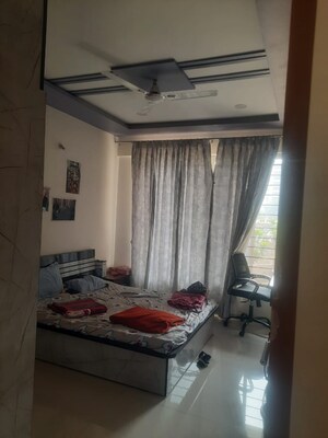 Bedroom in 3 BHK Apartment at Wakad – for Rent