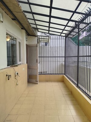 Balcony in 2 BHK Builder Floor at Golf Links – for Rent