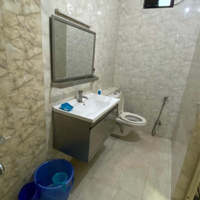 Bathroom, sector 22b 2.5 Bedroom 1200 Sq.Ft. Villa In Sector 22b Gurgaon 9250529