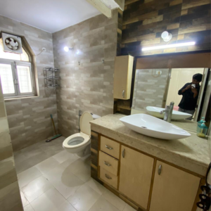 Bathroom in 2.5 BHK Villa at Sector 22b – for Rent