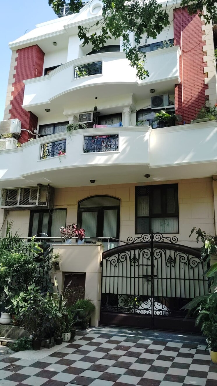 Exterior View, boutique-residential-apartments-c-253 2 Bedroom 1500 Sq.Ft. Builder Floor In Defence Colony Delhi 9250488