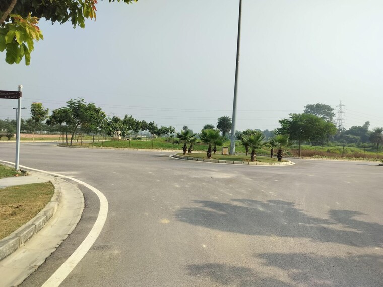 undefined, pintail-park-city  1711 Sq.Ft. Plot In Mastemau Lucknow 9250481