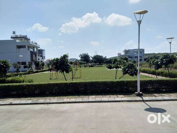  Plot For Sale in Rau Road