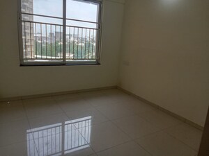 Room in 2 BHK Apartment at Kolte Patil Life Republic, Hinjewadi – for Rent