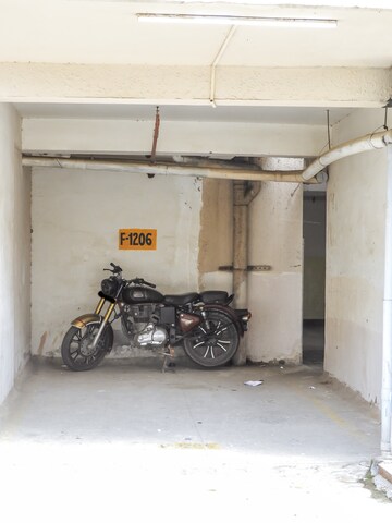 Parking in 4 BHK Apartment at ACE Platinum, Zeta I Greater Noida – for Sale