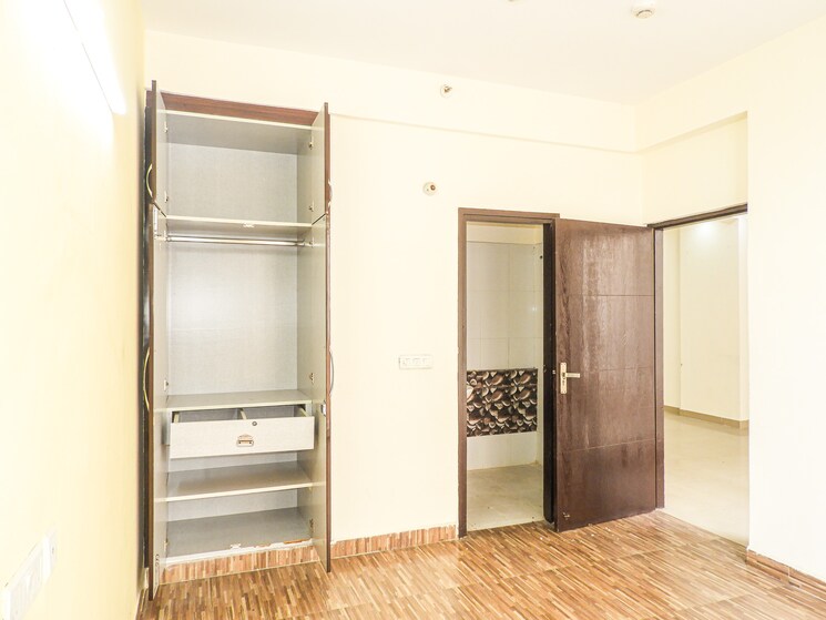 undefined, ace-platinum 4 Bedroom 1950 Sq.Ft. Apartment In Zeta I Greater Noida Greater Noida 9250458