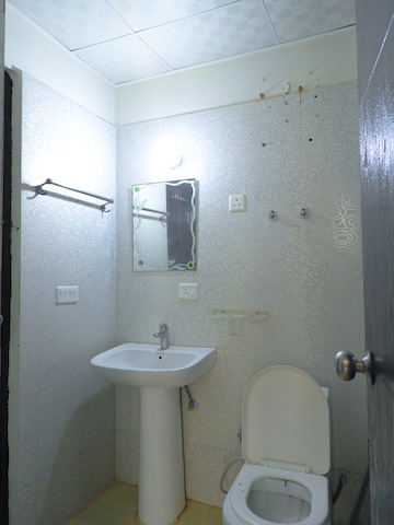 Bathroom in 4 BHK Apartment at ACE Platinum, Zeta I Greater Noida – for Sale