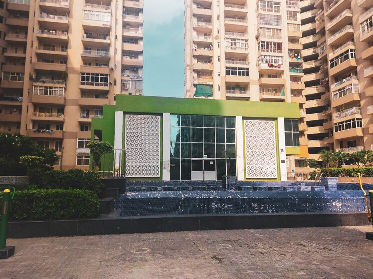 Swimming Pool, ace-platinum 4 Bedroom 1950 Sq.Ft. Apartment In Zeta I Greater Noida Greater Noida 9250458