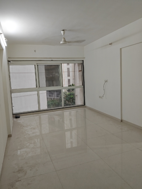 2 BHK + Servant Room Apartment For Rent in Godrej Central