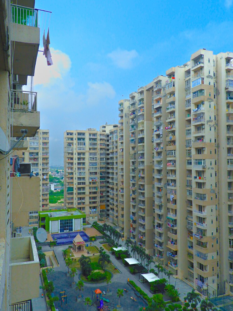 Exterior View, ace-platinum 4 Bedroom 1950 Sq.Ft. Apartment In Zeta I Greater Noida Greater Noida 9250458
