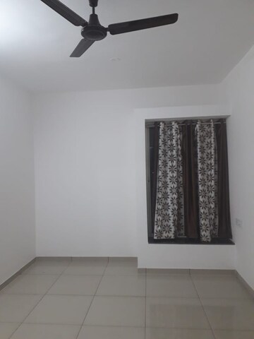 Room in 2 BHK Apartment at Vilas Javdekar Yashone Maan, Hinjewadi – for Rent