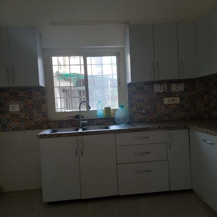 Kitchen, vasant kunj 4 Bedroom 5000 Sq.Ft. Apartment In Vasant Kunj Delhi 9250624