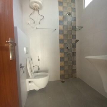Bathroom in 4 BHK Apartment at Vasant Kunj – for Sale