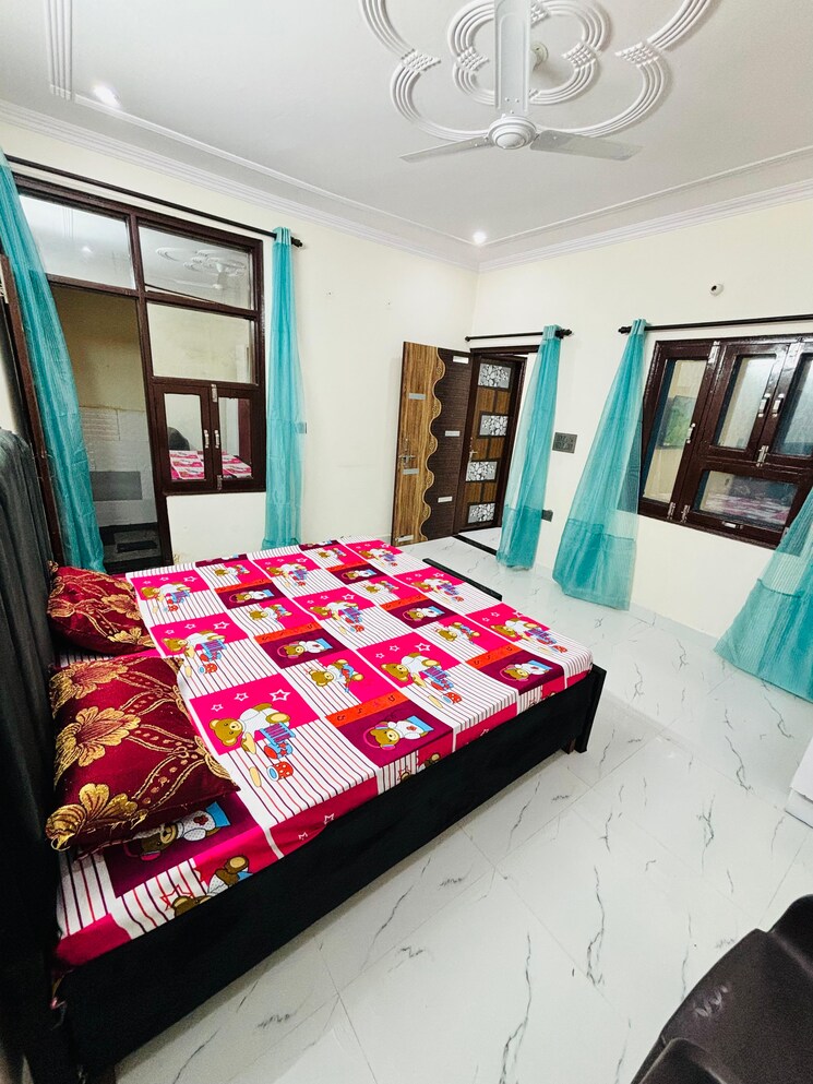 Bedroom, palam vihar 2 Bedroom 600 Sq.Ft. Builder Floor In Palam Vihar Gurgaon 9250619