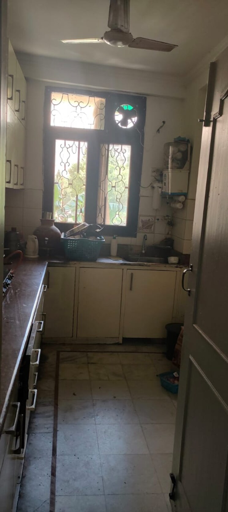 Kitchen, express-green 3 Bedroom 1350 Sq.Ft. Apartment In Sector 44 Noida 9250641