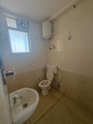 1 BHK Apartment For Rent in Shree Vardhman Green Court, Sector 90