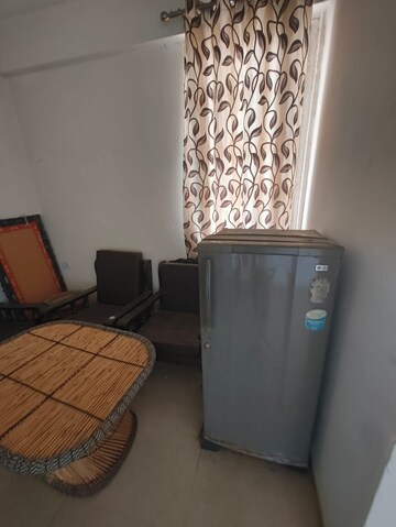 Furnished Amenities in 1 BHK Apartment at Shree Vardhman Green Court, Sector 90 – for Rent