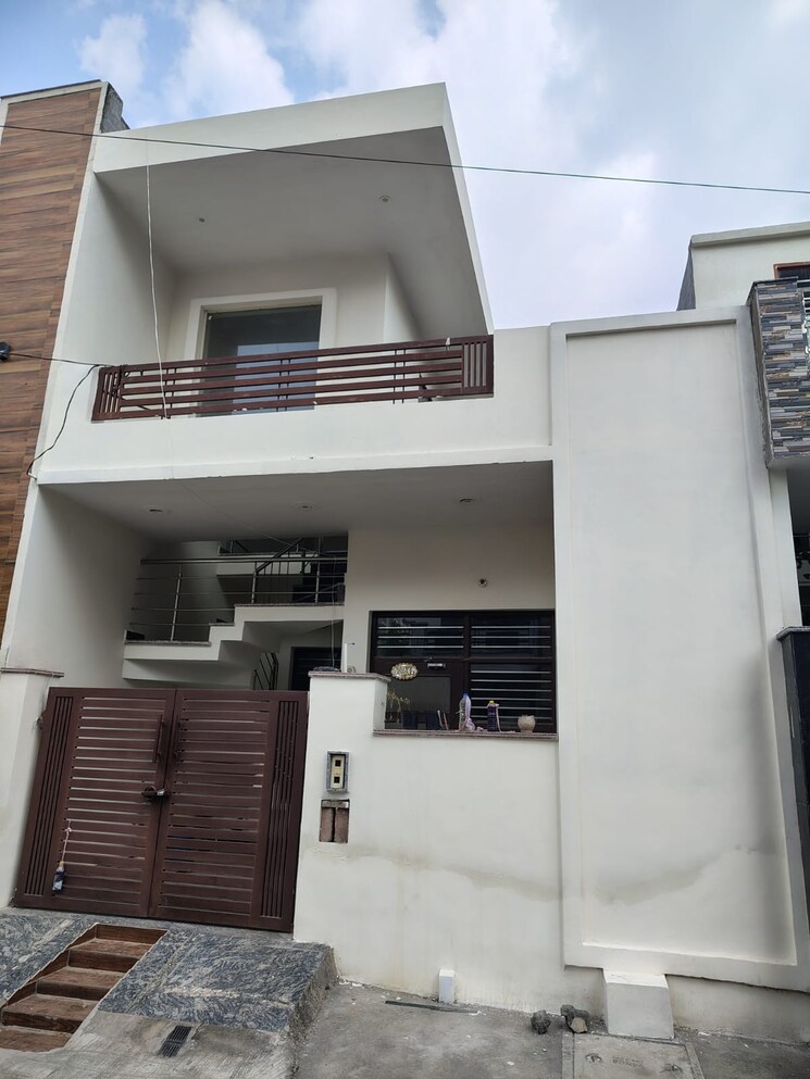 undefined, dhakoli 3 Bedroom 800 Sq.Ft. Independent House In Dhakoli Zirakpur 9250737