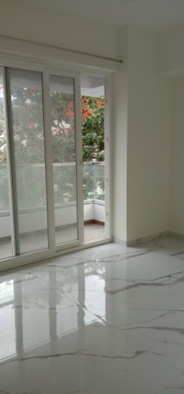 Master Bedroom in 3 BHK Apartment at Bhosale Nagar – for Rent