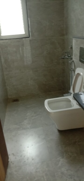 Bathroom in 3 BHK Apartment at Bhosale Nagar – for Rent