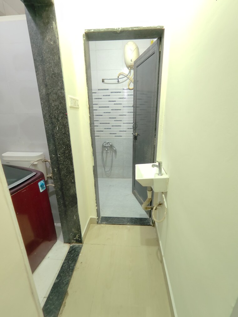 Bathroom, sainath nagar 1 Bedroom 600 Sq.Ft. Apartment In Sainath Nagar Pune 9250727