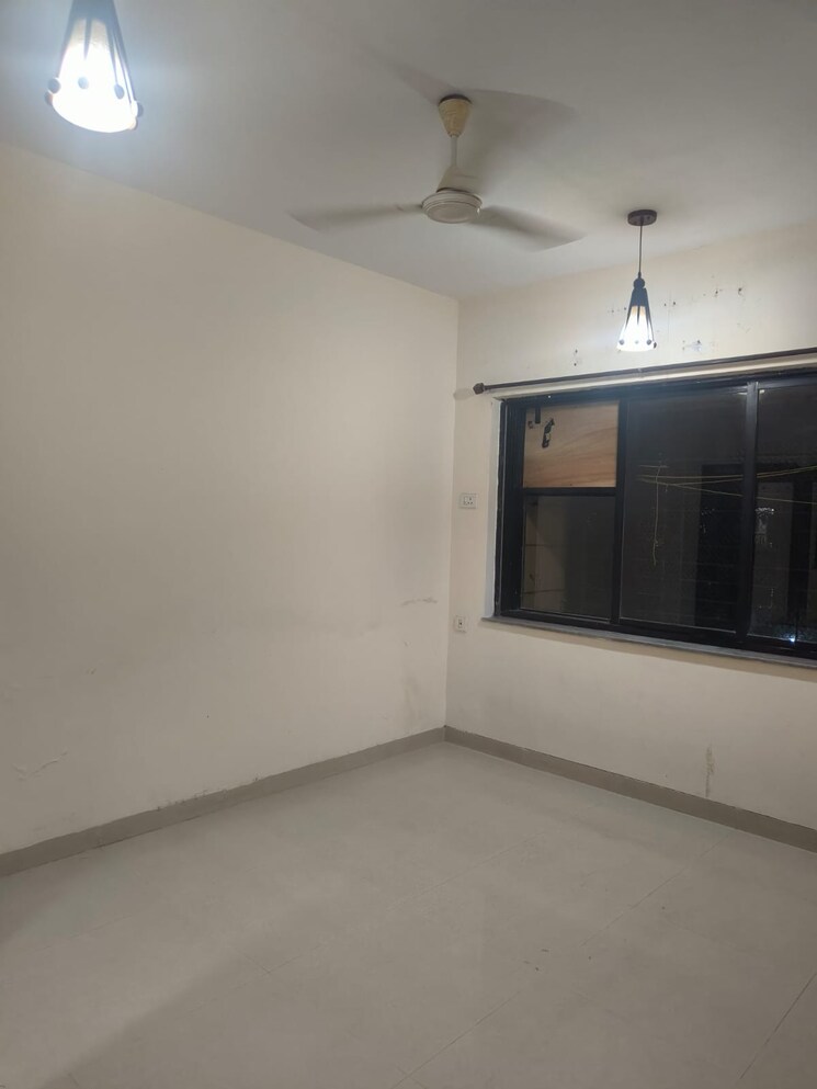 Living Room, k-raheja-palm-court 2 Bedroom 660 Sq.Ft. Apartment In Malad West Mumbai 9250724