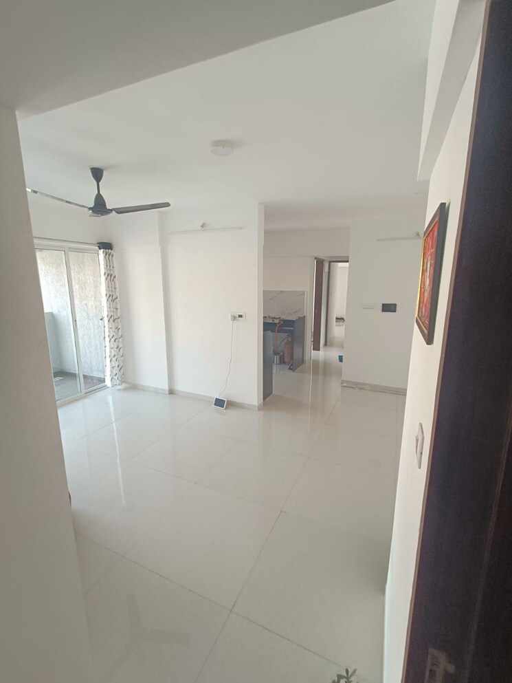 Living Room, sonigara-estilo 3 Bedroom 950 Sq.Ft. Apartment In Tathawade Pune 9250735