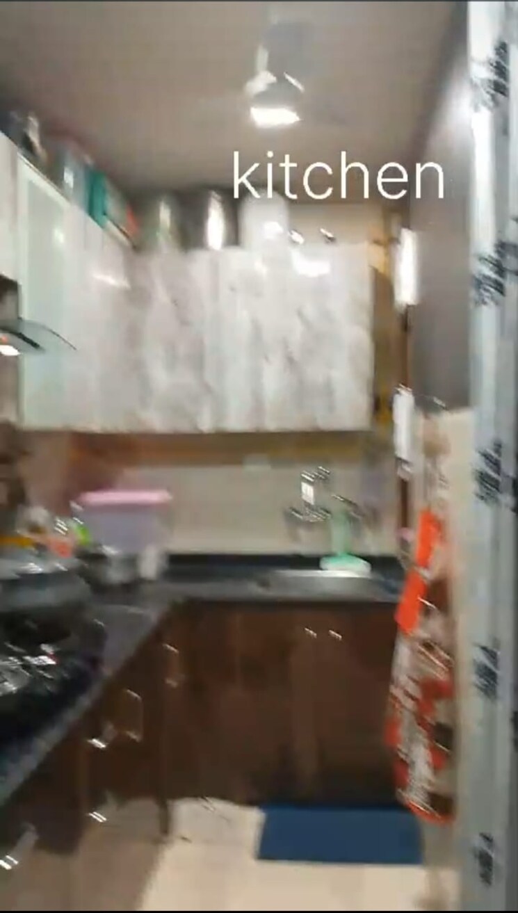 Bathroom, lajpat nagar i 3 Bedroom 900 Sq.Ft. Builder Floor In Lajpat Nagar I Delhi 9250733